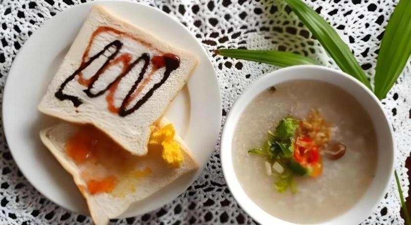 Ritzy House Hotel Chumphon Zewnętrze zdjęcie