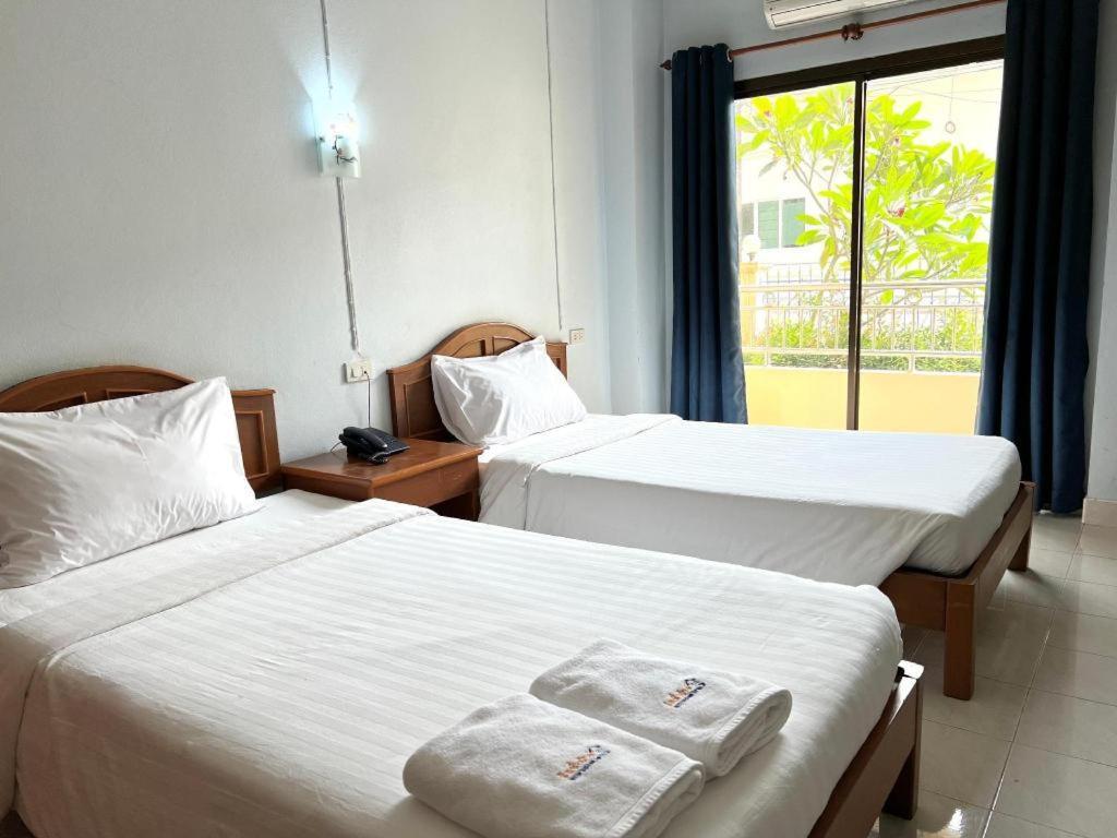 Ritzy House Hotel Chumphon Zewnętrze zdjęcie
